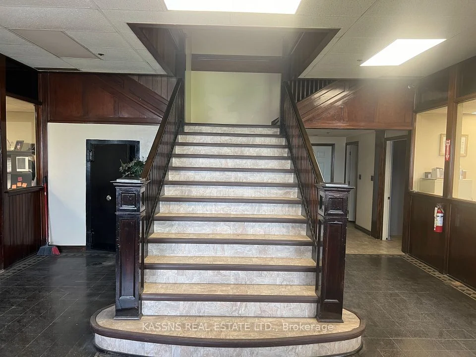 37 MILL Street W, Chatham-Kent, ON N7M 2R3