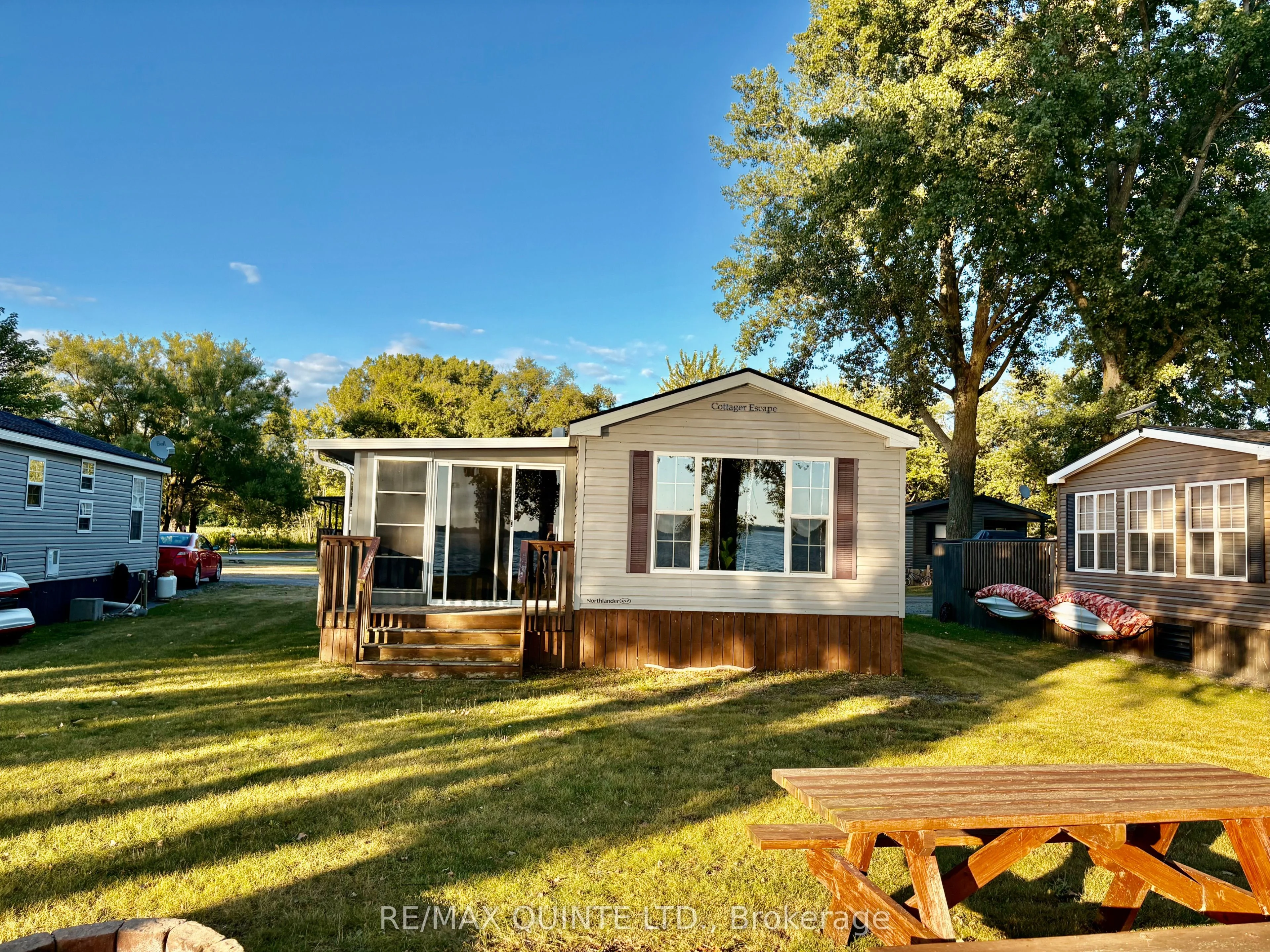 486 County Rd 18 Road 23 Beachview Ln, Prince Edward County, ON K0K 1P0