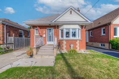 Detached in Hamilton