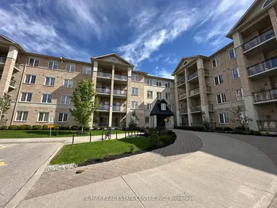 Condo Apartment in Guelph