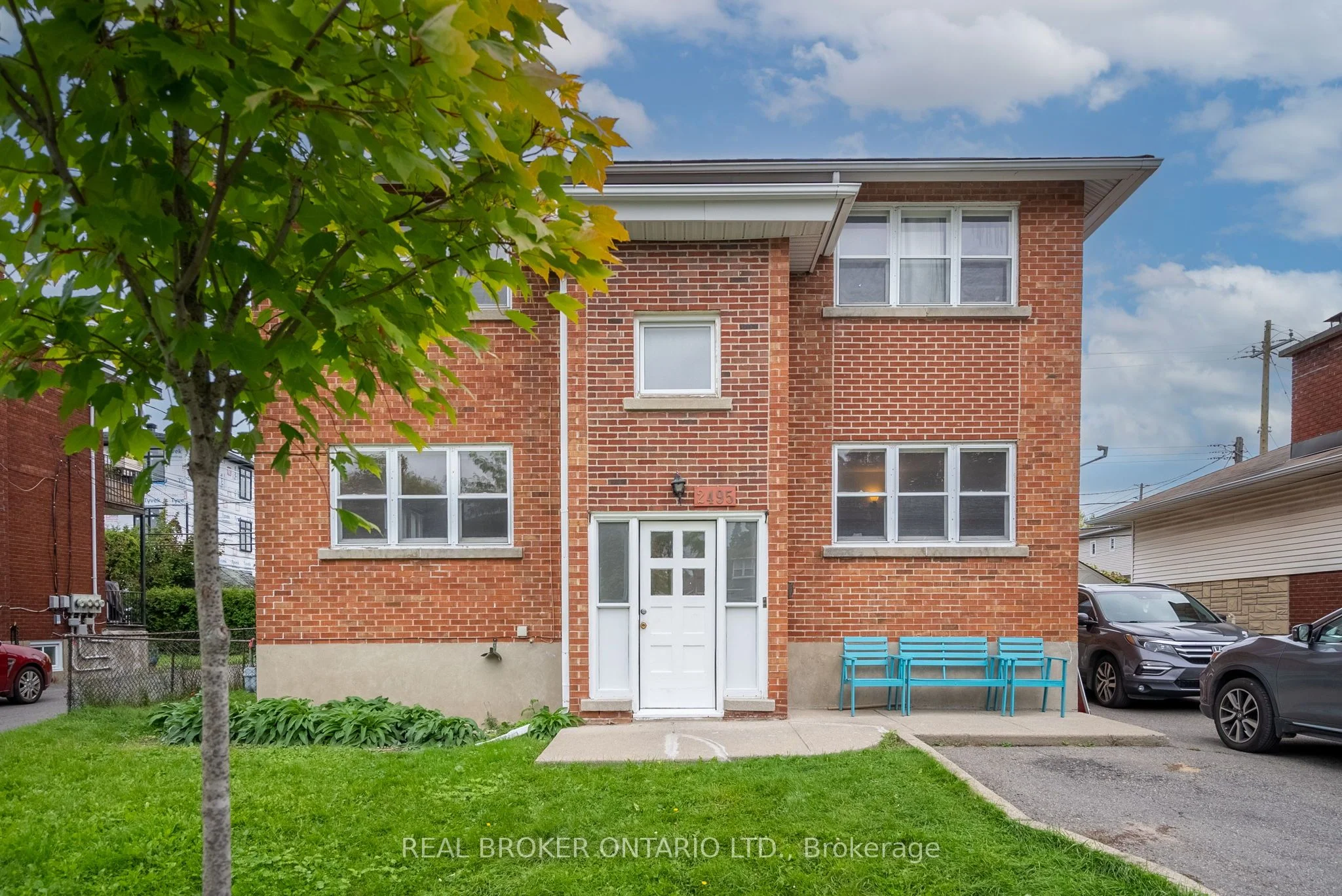 2495 Falcon Avenue, Billings Bridge - Riverside Park And Area, On K1v 8c8