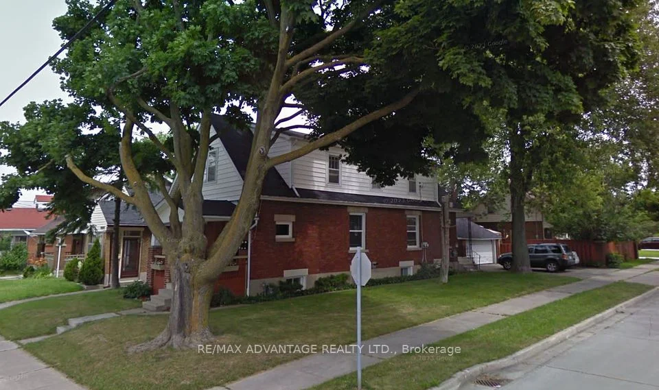 226 High Street 1B, London South, ON N6C 4L1