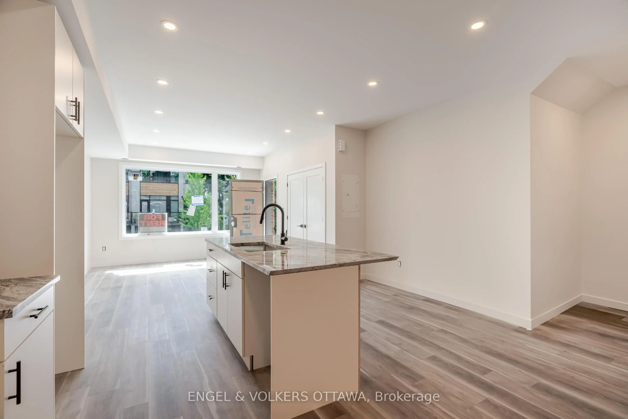 195 Hopewell Avenue A, Glebe - Ottawa East and Area, ON K1S 2Z4