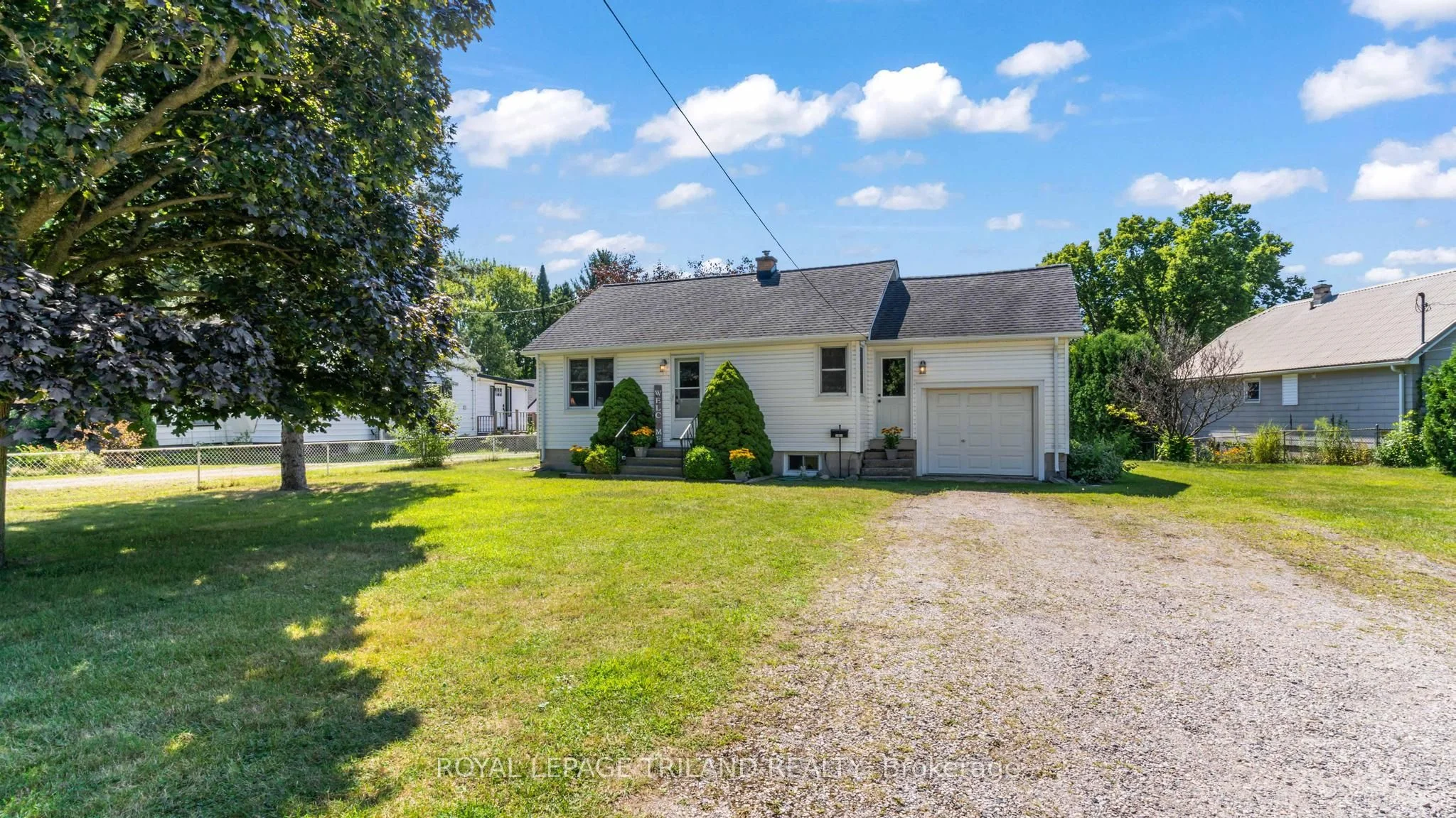 1361 HAMILTON Road, London East, ON N5W 5W8
