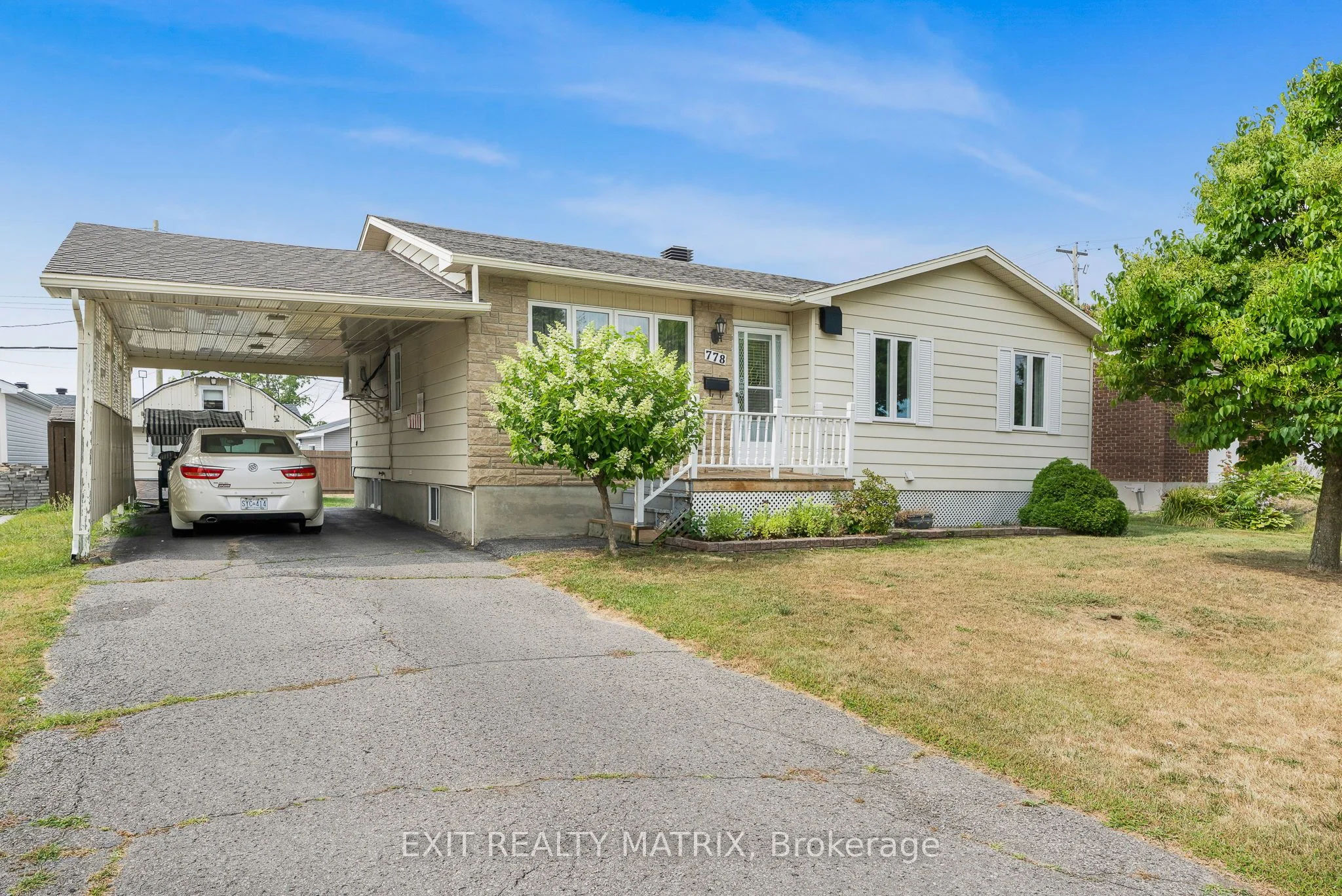 778 Edmond Street, Hawkesbury, ON K6A 3C1