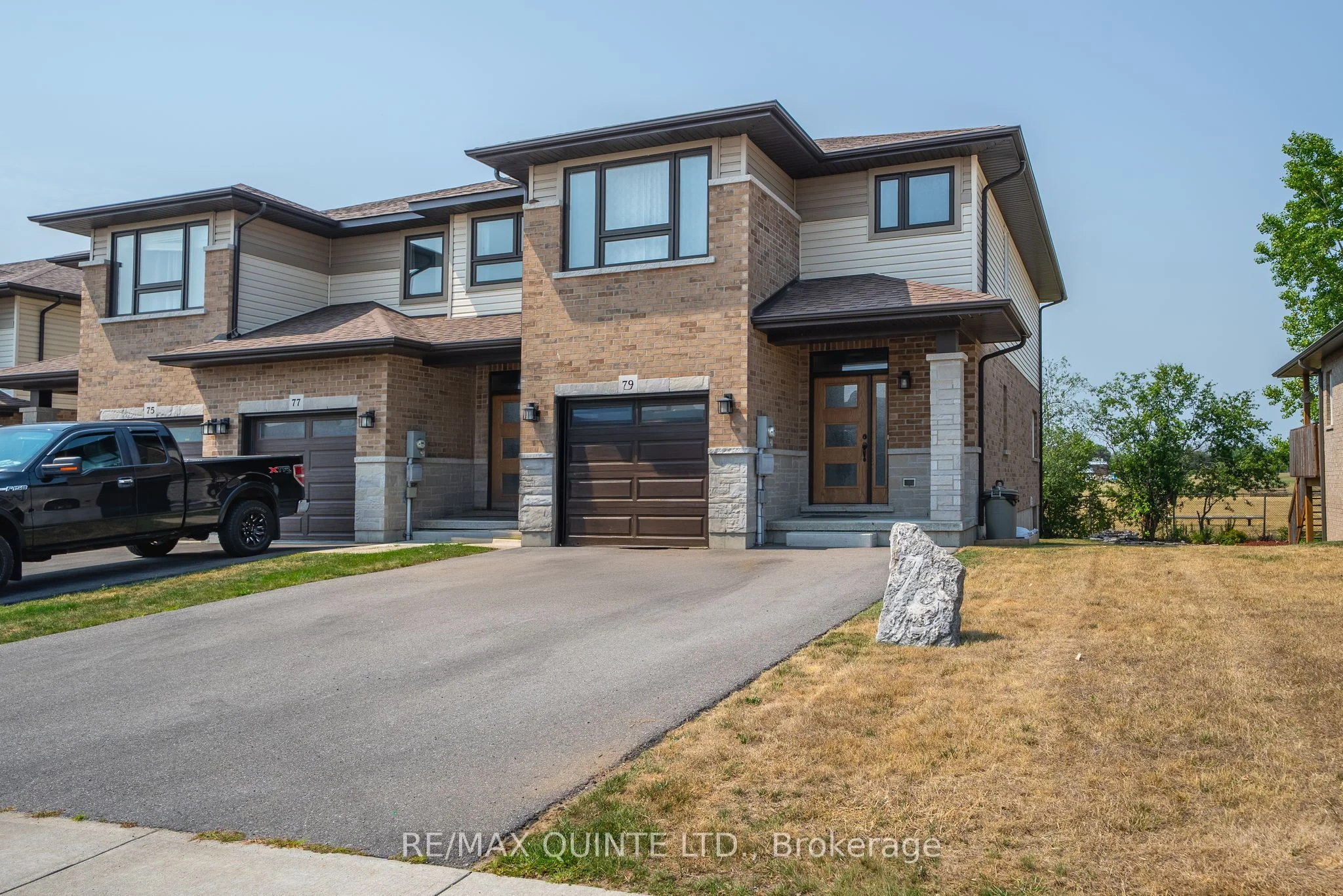 Att/Row/Townhouse in Quinte West
