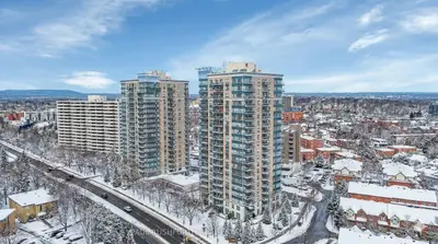 90 Landry Street 1007, Vanier and Kingsview Park, ON K1L 0A9