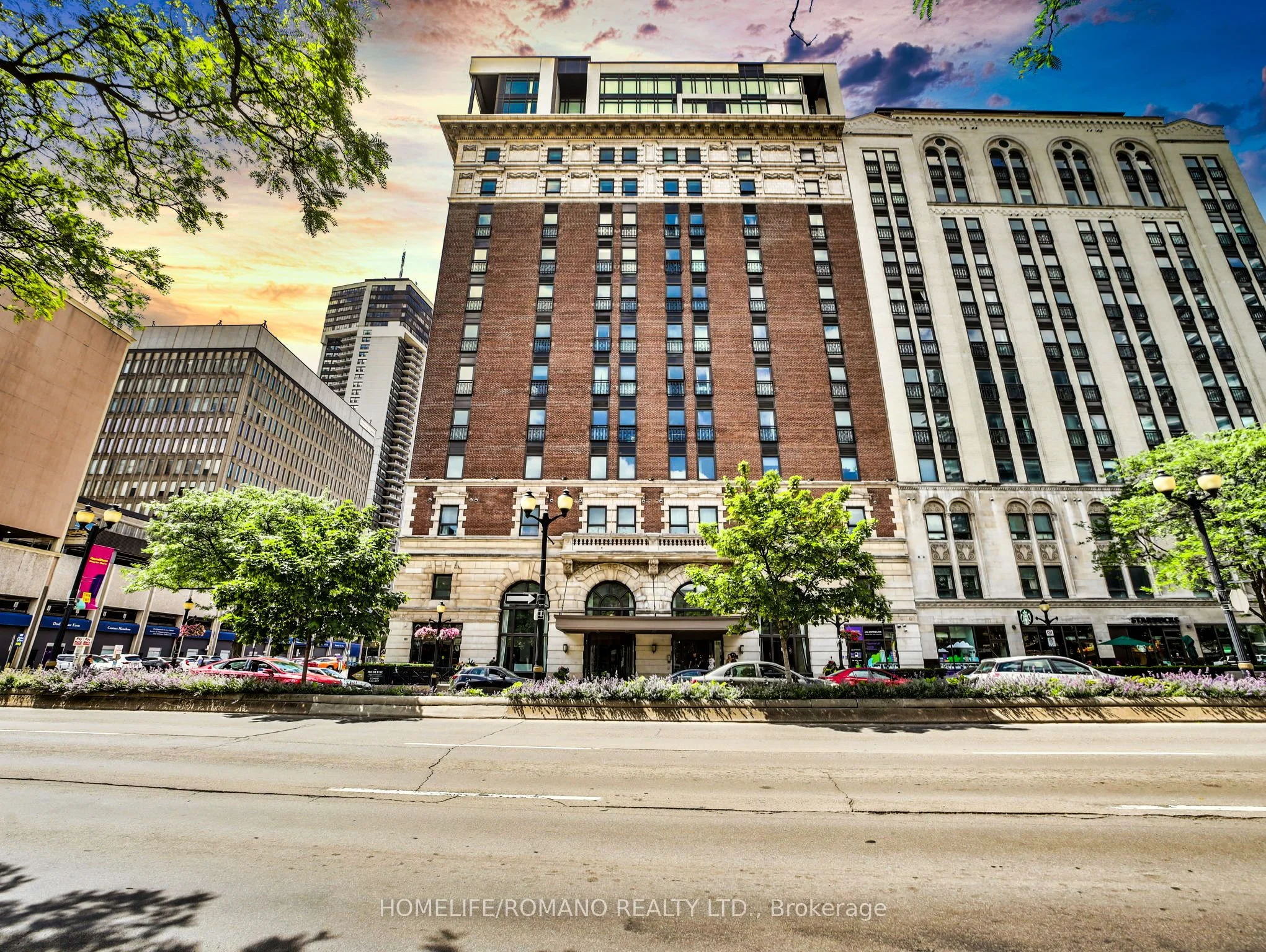 118 King Street E LPH12, Hamilton, ON L8N 0A9