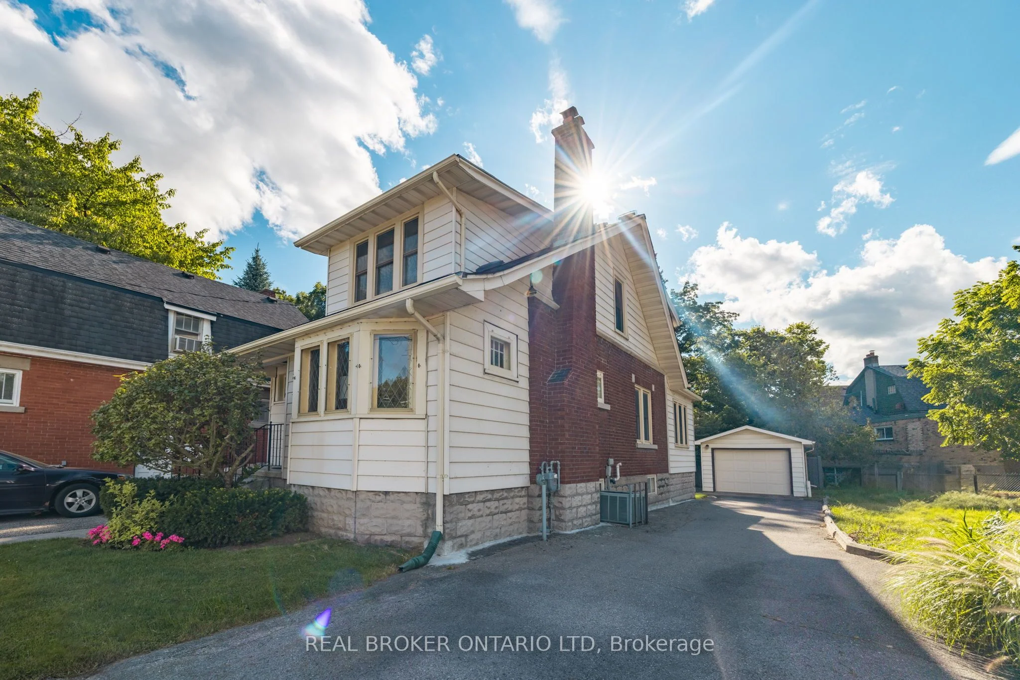 64 Argyle Street, London North, ON N6H 1Y7