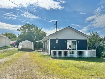 461 McKenzie Street, Mattawa, ON P0H 1V0