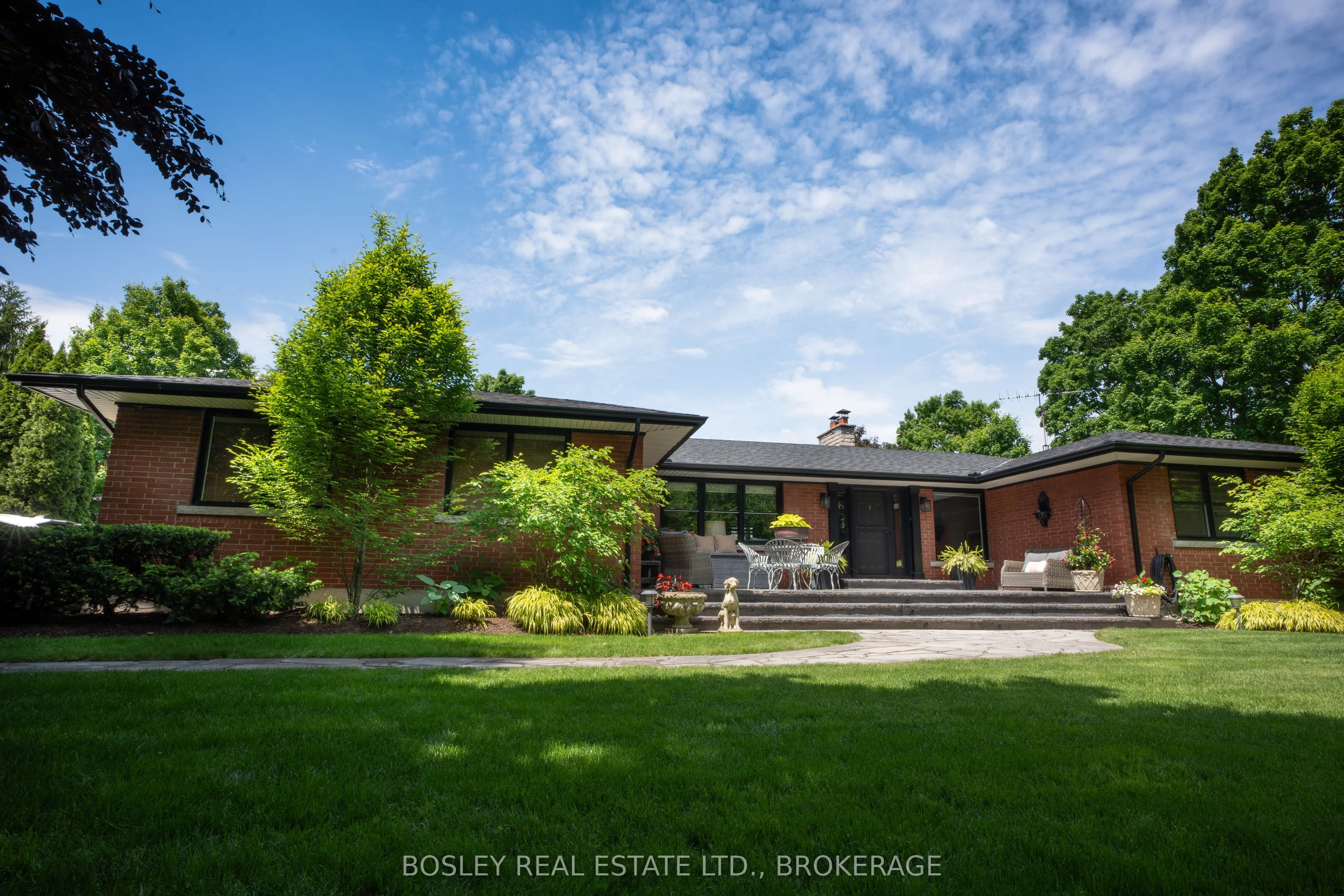 14796 Niagara River Parkway, Niagara-on-the-lake, On L0s 1j0