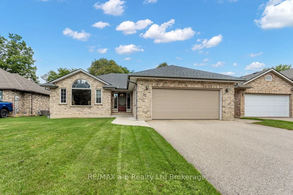 53 Woodland Crescent, Tillsonburg, On N4g 4g6