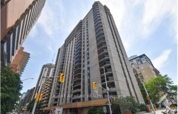 470 Laurier Avenue W 2006, Ottawa Centre, ON K1R 7W9