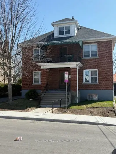 Detached in Kingston