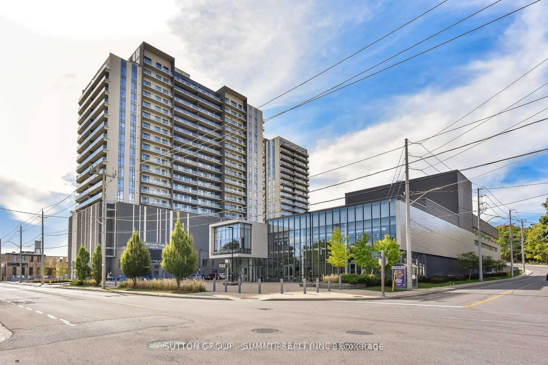15 GLEBE Street 1808, Cambridge, ON N1S 2L8