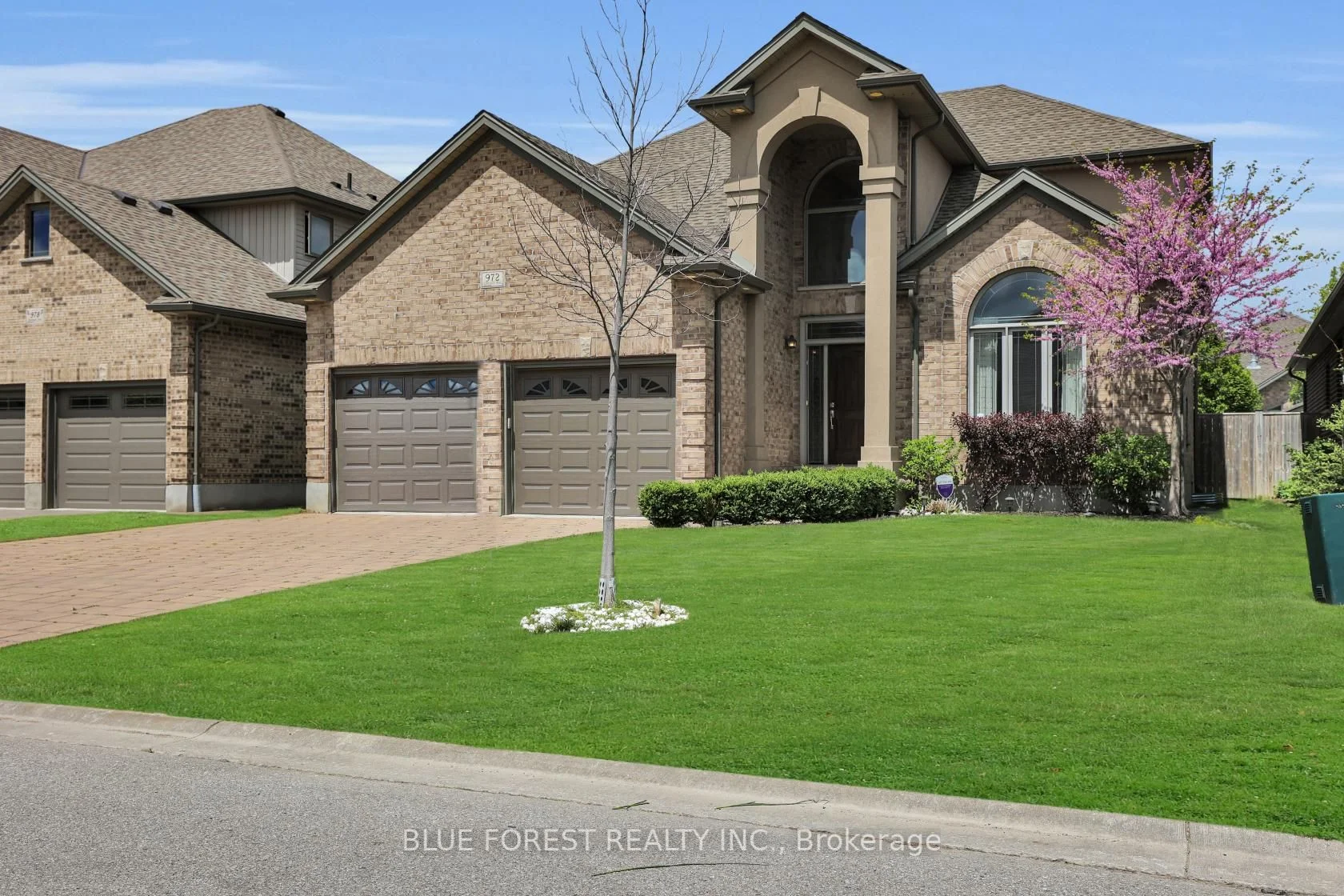 972 Gleneagle Trail, London North, ON N6G 0K7