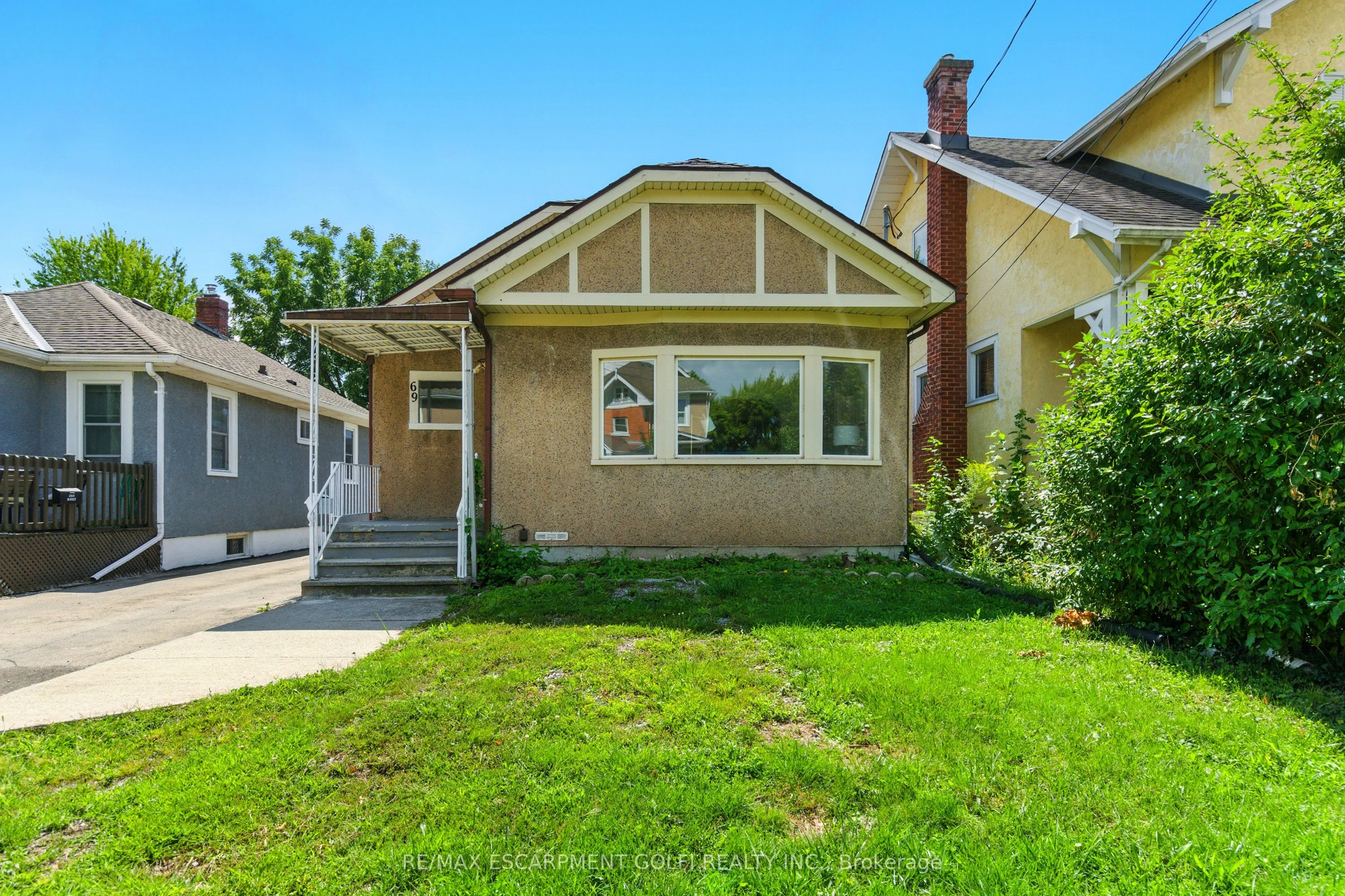 Detached in Welland