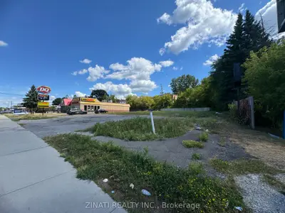 1994 St. Joseph Boulevard, Orleans - Convent Glen And Area, On K1c 1e4