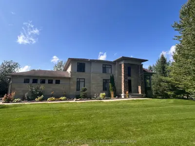 Detached in Greely - Metcalfe - Osgoode - Vernon and Area