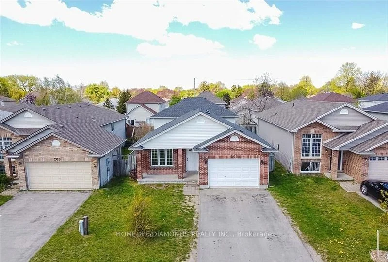 209 THURMAN Circle, London East, ON N5V 4Z2