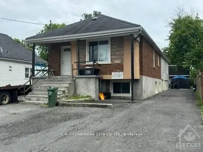 Triplex in Carlington - Central Park