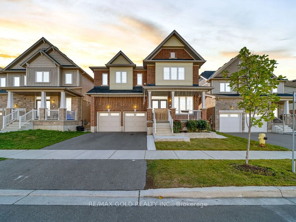 Detached in Woolwich