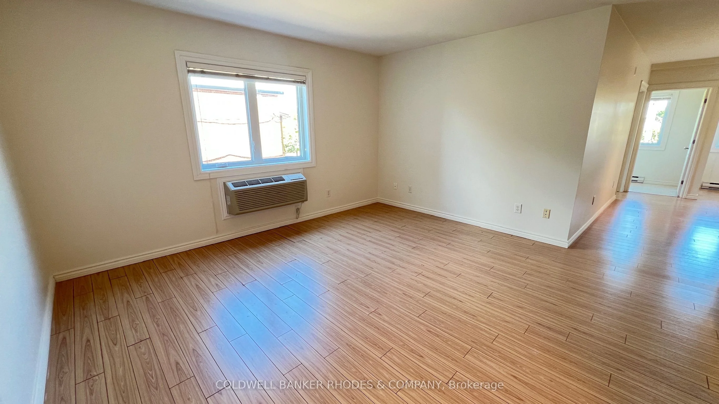 737 Gladstone Avenue 3, West Centre Town, ON K1R 6X4