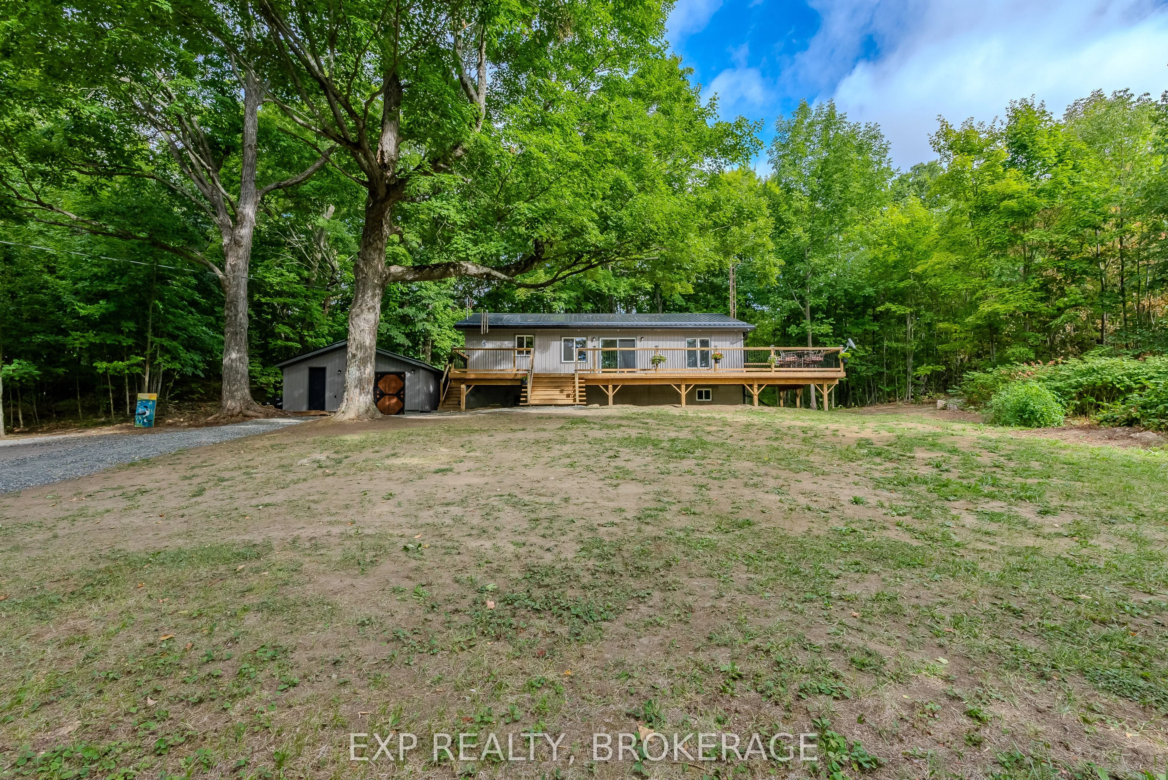 Detached in Frontenac