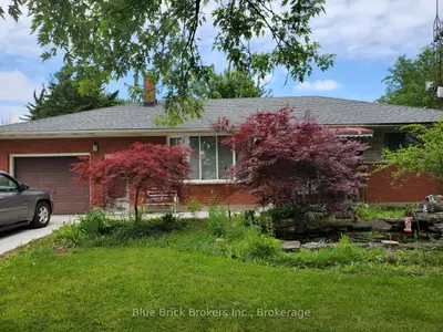 Detached in Middlesex Centre