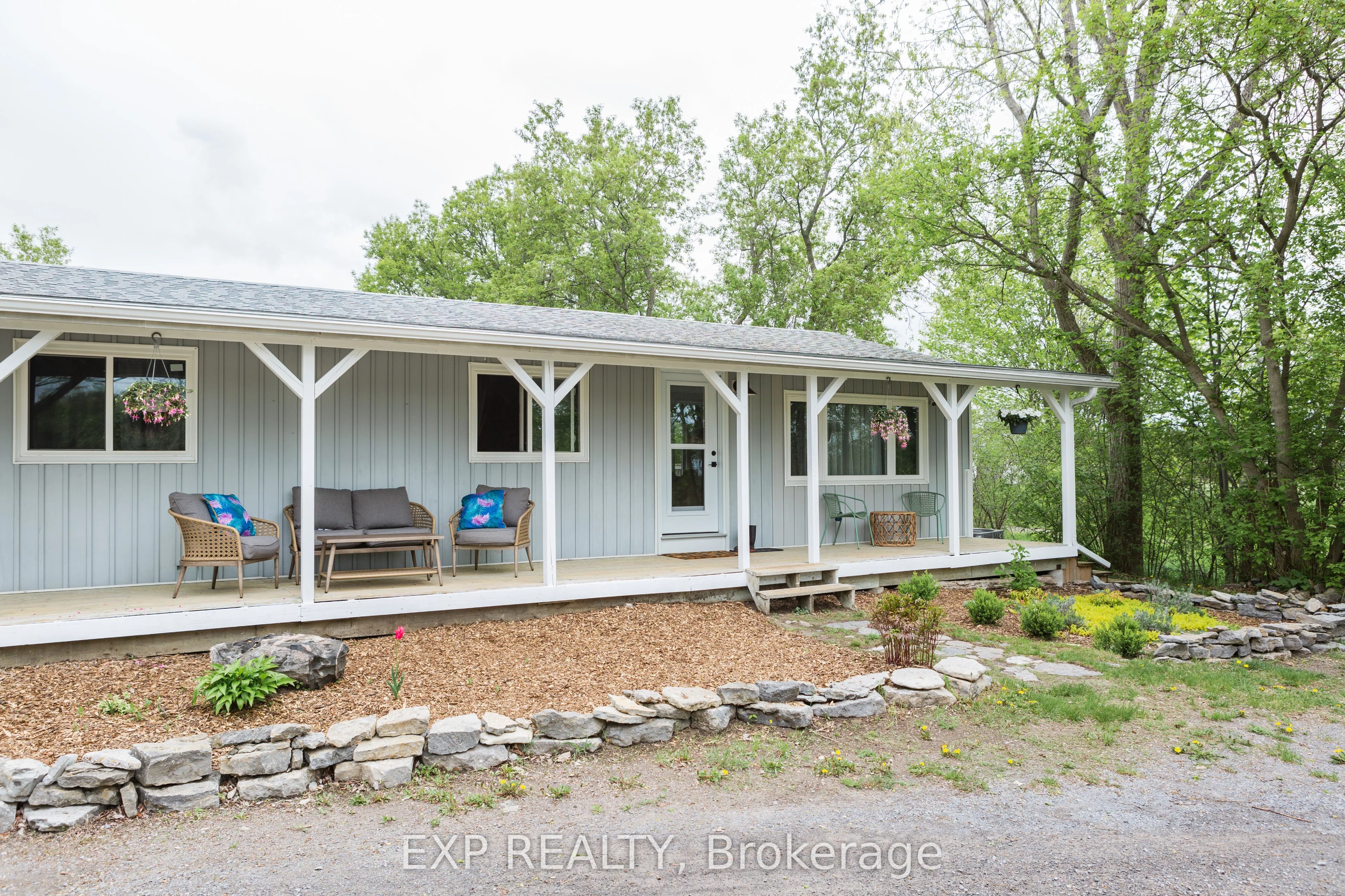 Detached in Prince Edward County