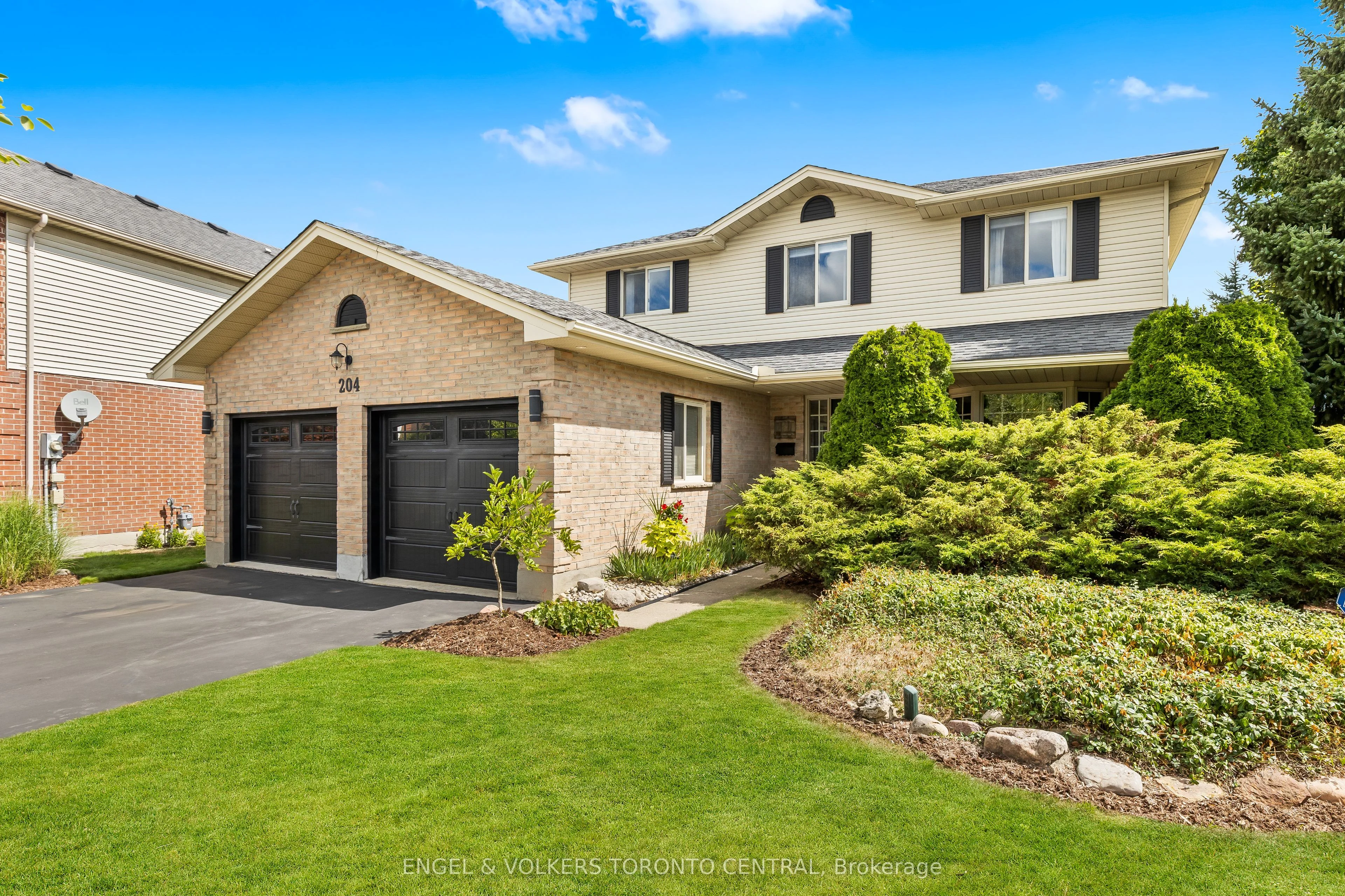 204 Killarney Grove, London North, On N5x 3x6