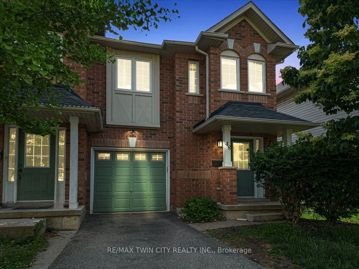 250 Ainslie Street S 48, Cambridge, ON N1R 8P8