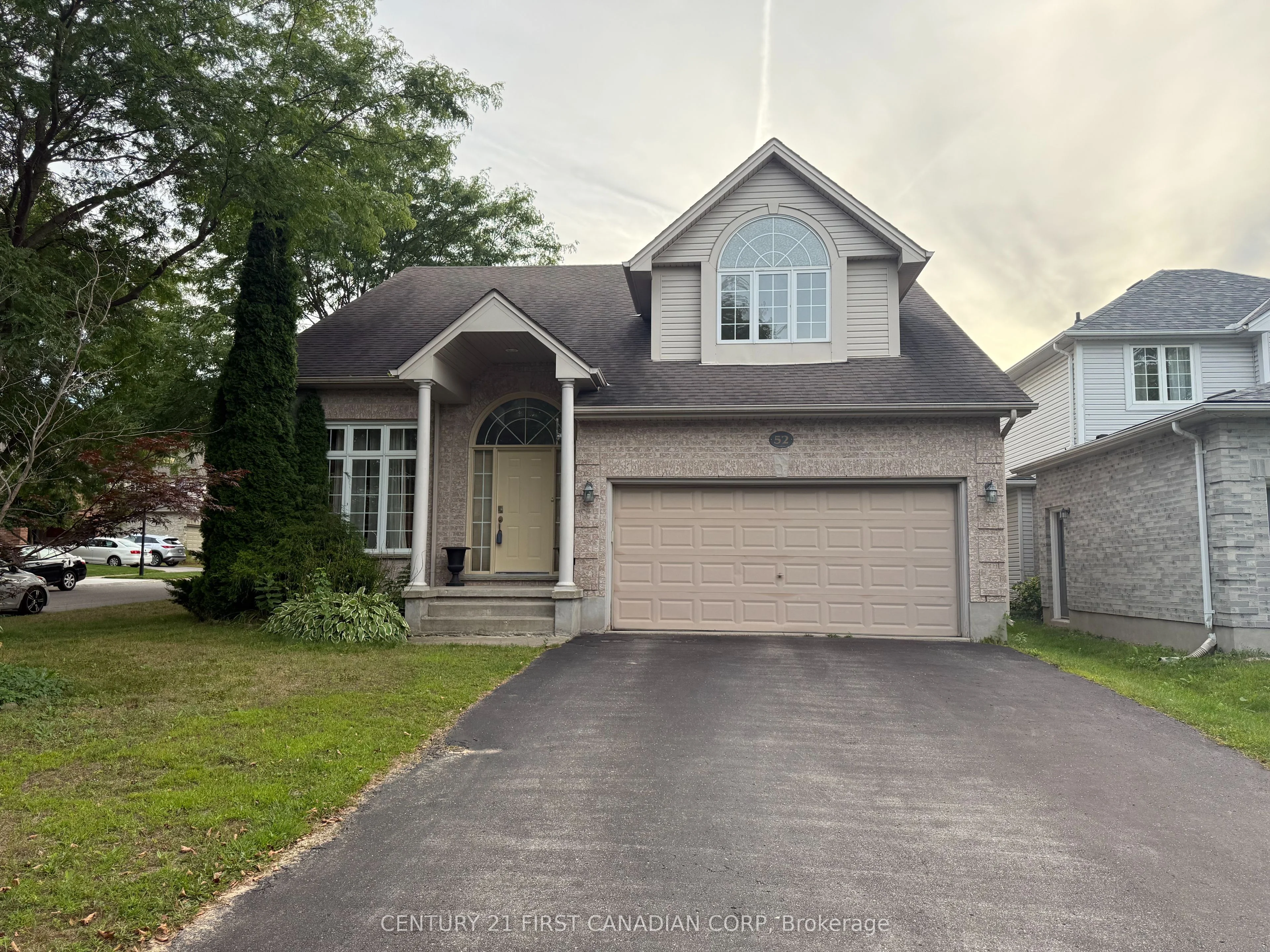 52 Cedarwood Crescent, London North, ON N6H 5P5