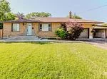 Detached in Brantford