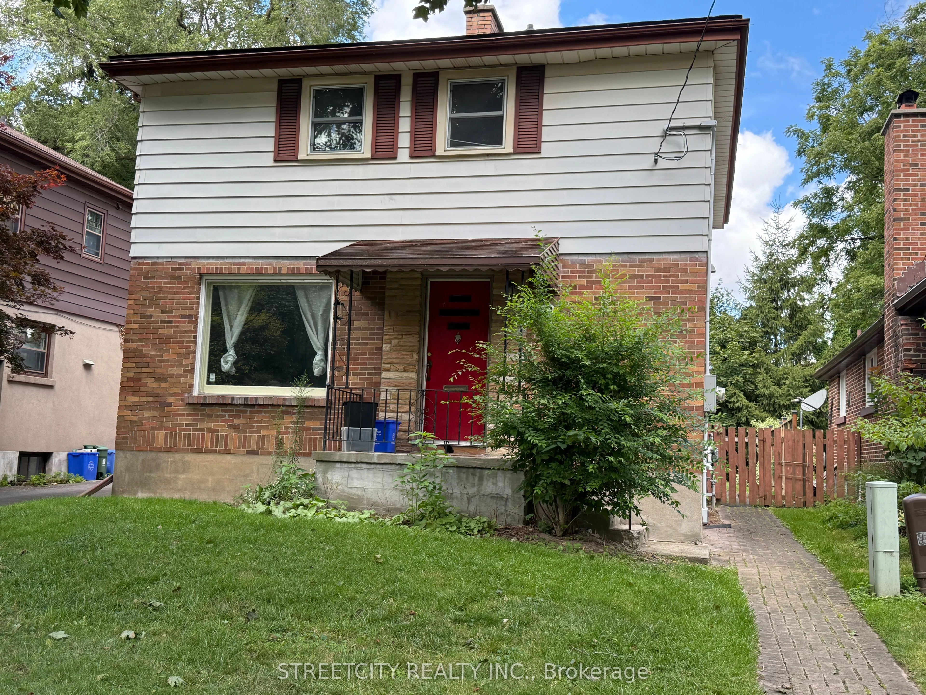 116 Victoria Street W, London North, ON N6A 2B5