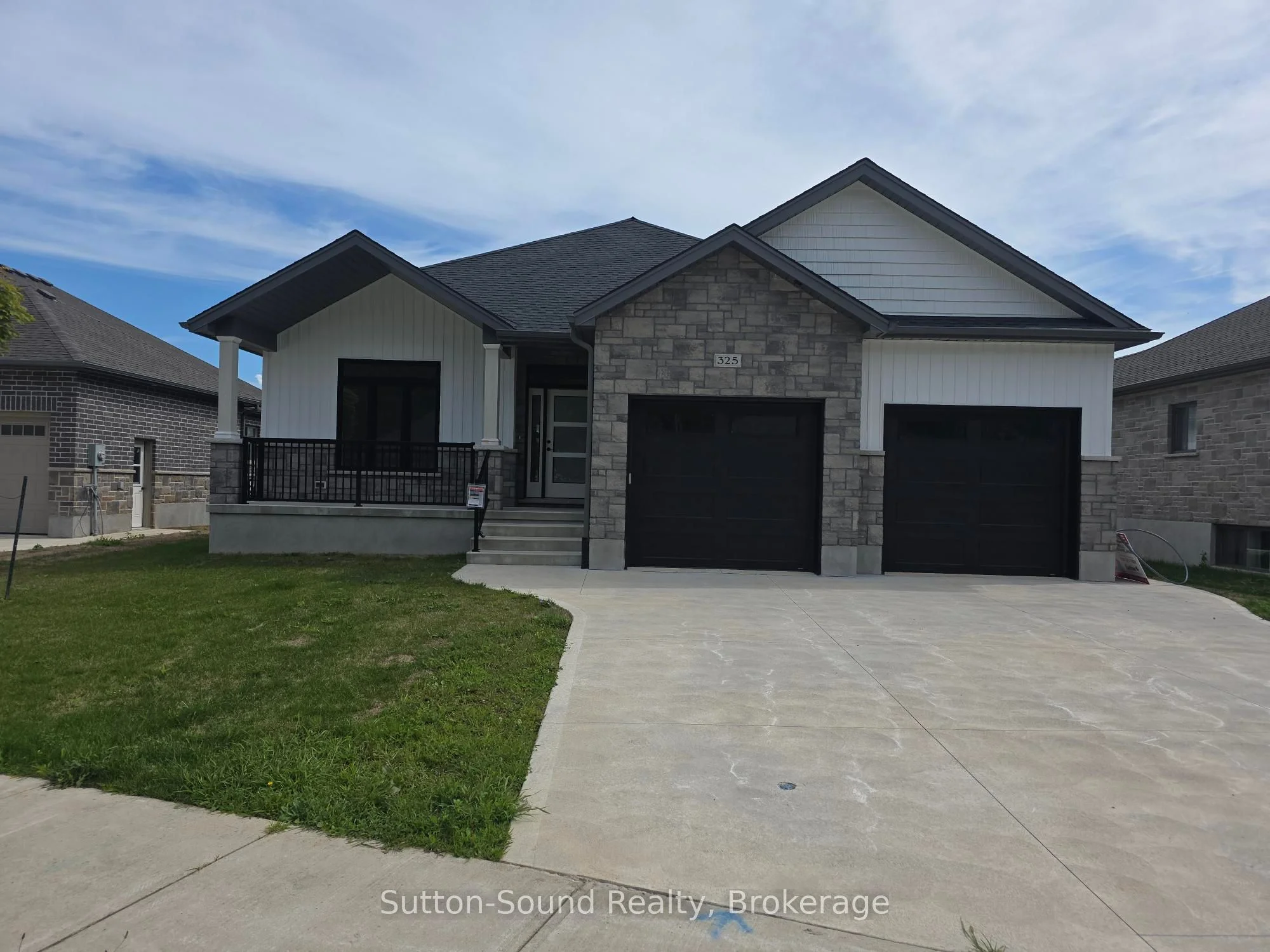 325 6TH Avenue W, Owen Sound, ON N4K 0E4