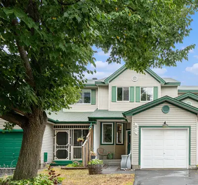Att/Row/Townhouse in Carleton Place