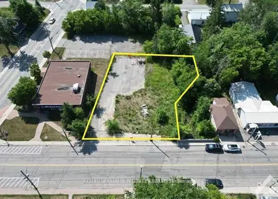 8212 VICTORIA Street, Greely - Metcalfe - Osgoode - Vernon and Area, ON K0A 2P0
