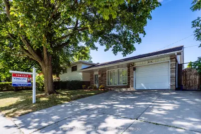 Detached in Hamilton