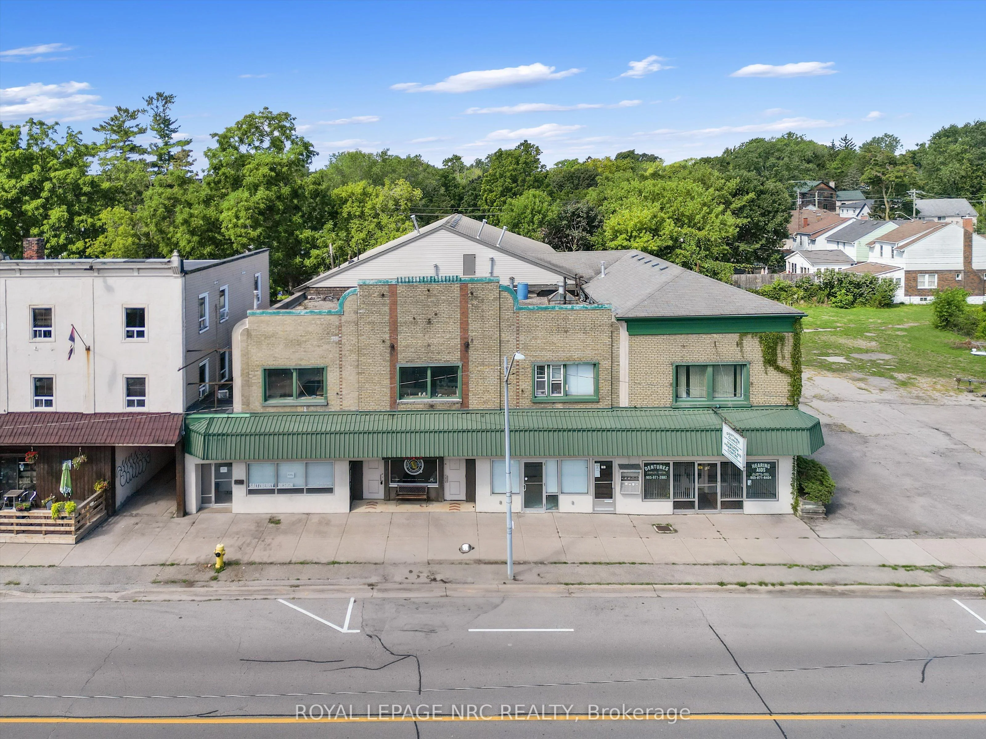 131-139 Niagara Boulevard, Fort Erie, ON L2A 3G6