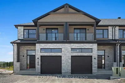 Semi-Detached in Casselman