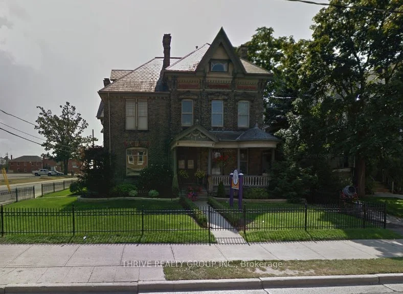 869 Dundas Street 2, London East, ON N5W 2Z7