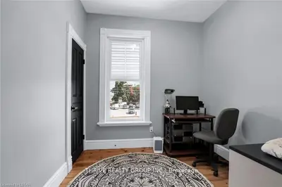 869 Dundas Street 5, London East, On N5w 2z7