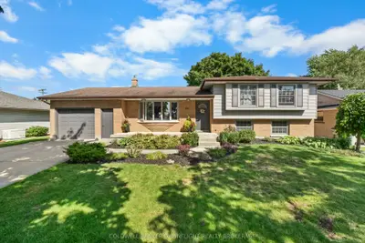 Detached in South Huron