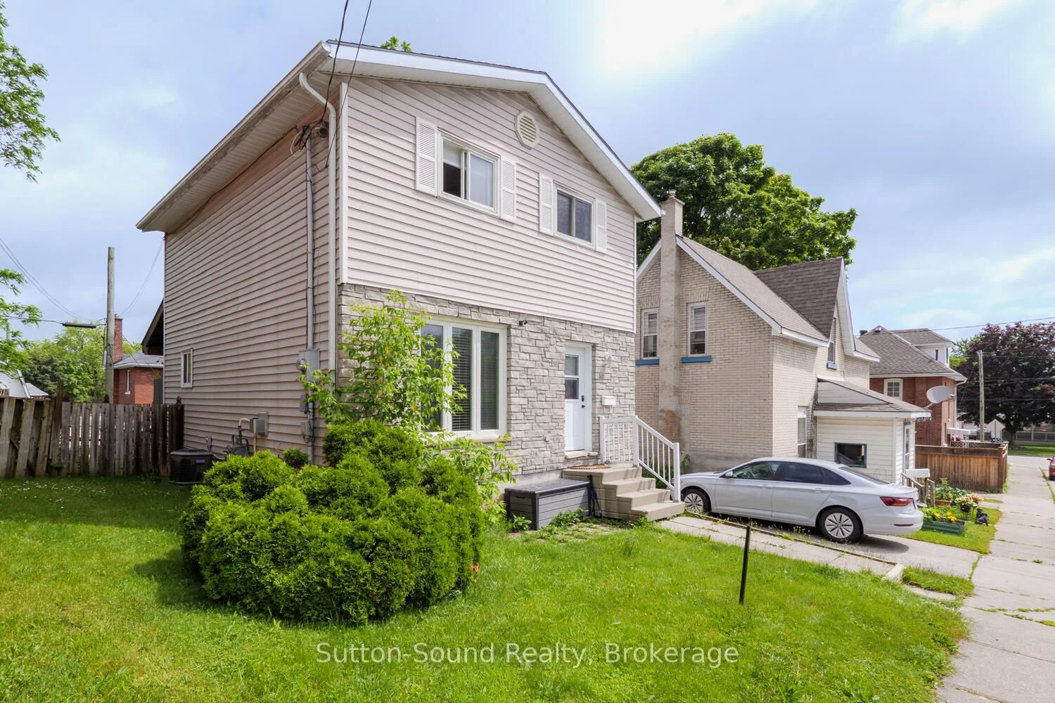 428 11TH A Street W, Owen Sound, ON N4K 3T5