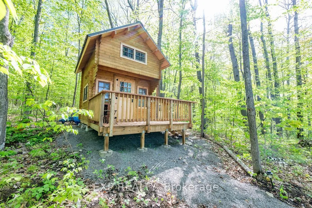 178 Maplegrove Lane, North Algona Wilberforce, ON K0J 1T0