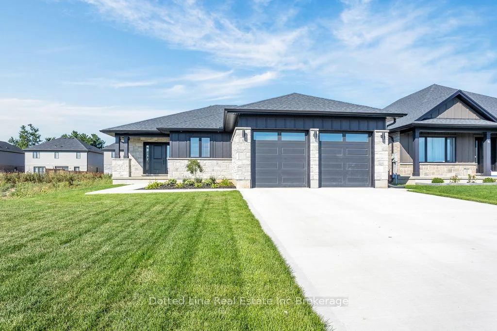 16 Walnut Drive, Tillsonburg, ON N4G 5S2