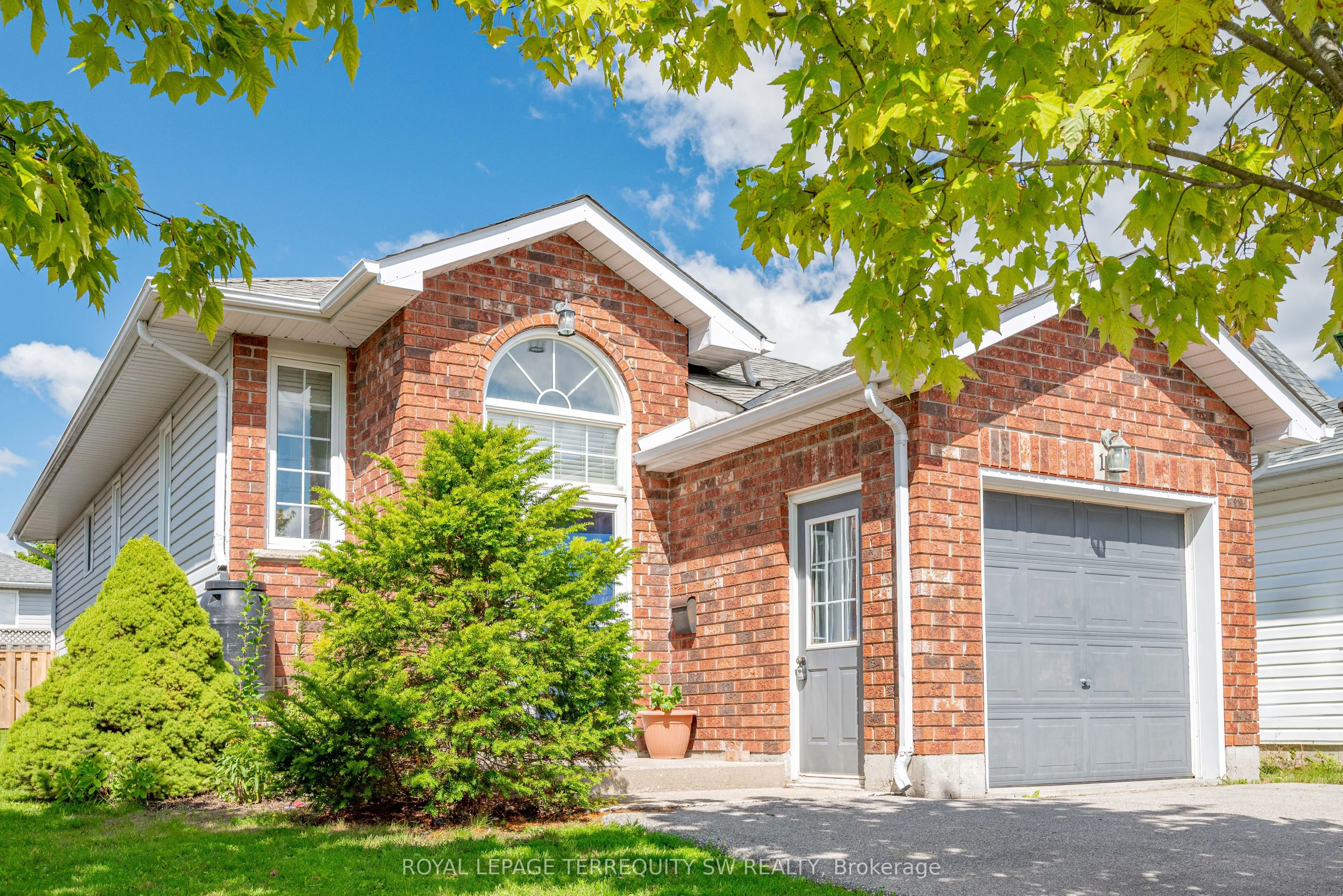 19 Laurent Boulevard, Kawartha Lakes, ON K9V 6G3