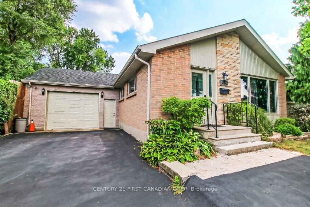 1252 Michael Street, London East, ON N5V 2H5