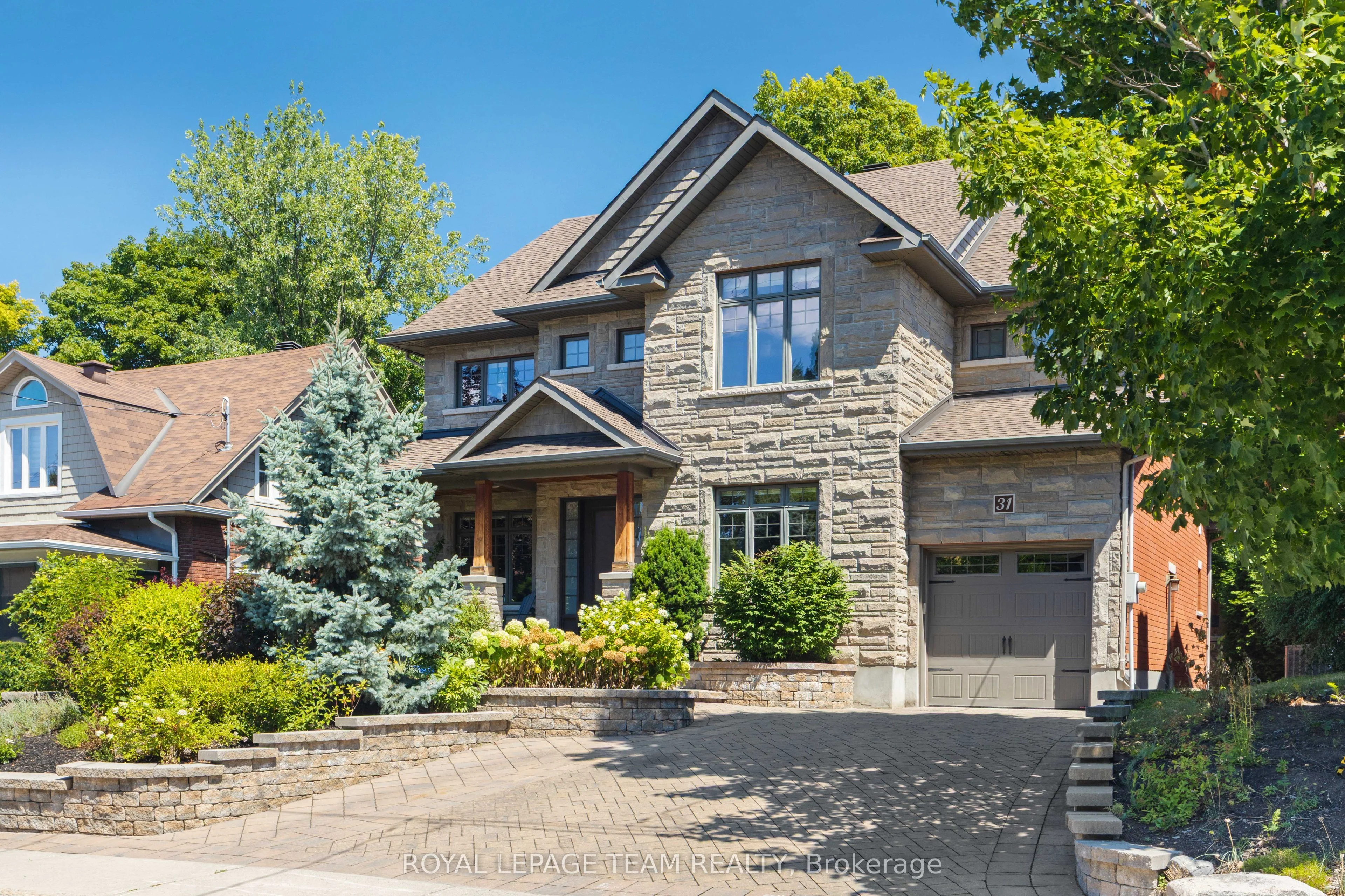 31 Granville Avenue, Tunneys Pasture and Ottawa West, ON K1Y 0M5